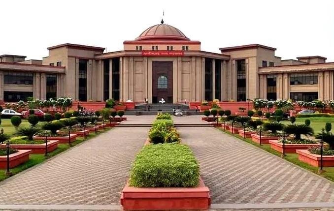 SECL Reprimanded : High Court reprimands SECL "They sell coal, the rest is left to the transporters...?"