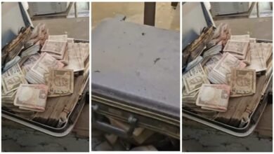 Old Notes Recovered: 22 lakh cash found from ex CMO's room which was closed for 11 years...all old 1000 and 500 rupee notes