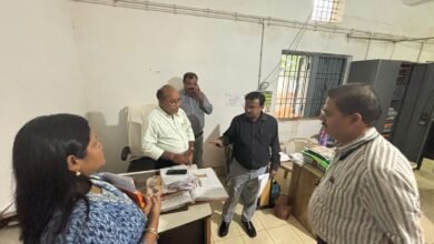 Big Action: Divisional Commissioner visits Arang...! Notice to 8 officers and employees for negligence