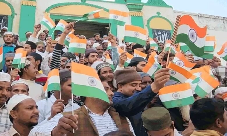Independence Day: For the first time in Chhattisgarh, flag hoisting will take place on Independence Day...! Tricolour will be hoisted in all mosques...State Waqf Board's instructions to Mutawallis