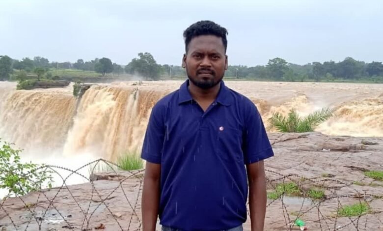 Education Ambassador: Sad news...! Education ambassador returning home from school was murdered... How many education ambassadors have been targeted in Bastar so far... See the list here