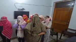 Prostitution: Breaking news...! Prostitution under the guise of a guest house...many objectionable materials including condoms recovered during the search