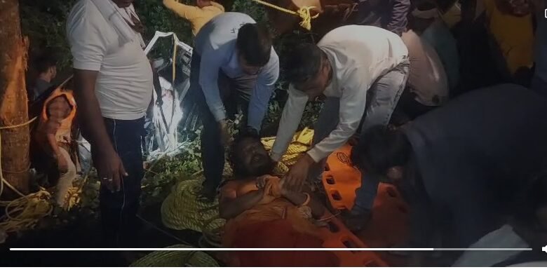 Tragic Road Accident: A tragic accident in Chhindwara...! A Bolero car falls into a well...4 sadhus killed...CM expresses grief...Watch the video here