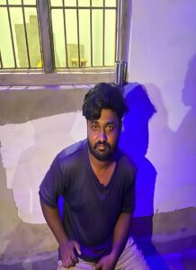 Dead Man Returns Home : Assuming him to be dead, the family is busy preparing for the last rites... The young man returned alive at midnight... There was a hue and cry of 'ghost' in the neighbourhood