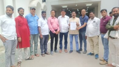 Korba News: Opposition councilors submitted a memorandum to the collector regarding basic problems...! Expressed displeasure over electricity, water, roads, and sanitation.