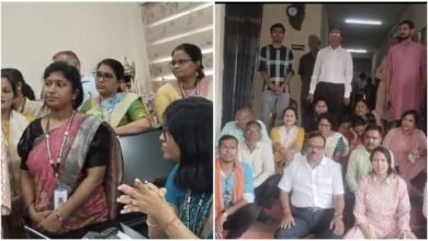 Big news from Raipur during the Navratri festival…! A sensation erupted at Adarsh ​​Vidyalaya after a sacred thread was cut and a tilak was erased… Family members protested… Watch the video here.