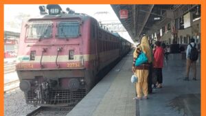 Special Train in Navratri: These 10 express trains will stop at Dongargarh station for 2 minutes during Navratri…see the list here