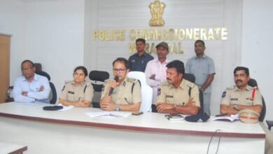 Maoist Surrenders: A major blow to the Maoists in Bastar! Manda Reuben, a Maoist with a bounty of 8 lakh rupees, surrenders.