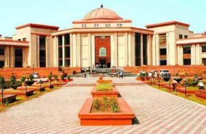 Fly Ash Pollution: The High Court has taken a strong stance on fly ash pollution and poor road conditions in Korba. They have sought answers from NTPC, SECL, and BALCO.