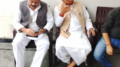Leader House Arrest: Political turmoil! Leader of Opposition placed under house arrest in Lucknow... Bareilly visit barred... Watch video here