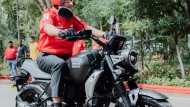 MRF National Supercross Championship: CM Vishnudev Sai shows off his unique style...! He gives the message of 'safe driving' by riding a bike.