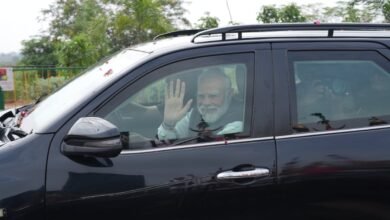CG Rajyotsav: Prime Minister Modi receives a grand welcome at Raipur Airport...! See photos here!