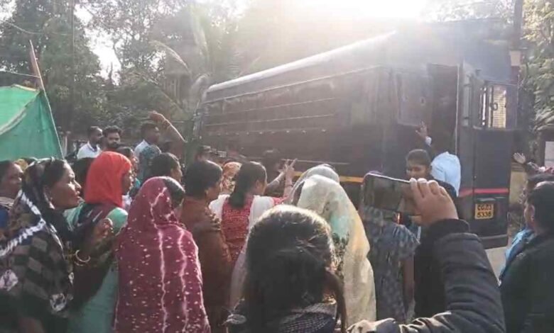 Robbery Case: Taraidand robbery...! The case has become high profile after Soumya Chaurasia's name surfaced...9 accused arrested...family members created a ruckus.