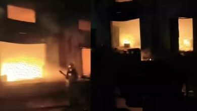 Massive Fire: Sad news... Sparks from a lamp ignited a fire in a thinner warehouse... Two women dead.