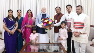 PM Narendra Modi: CM Sai met the PM with three generations...! The intimate meeting became a memorable moment for the family.