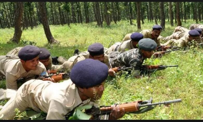 Naxalite killed Breaking: Major success in Sukma operation...three Naxalites eliminated...DRG's encounter with Naxalites continues