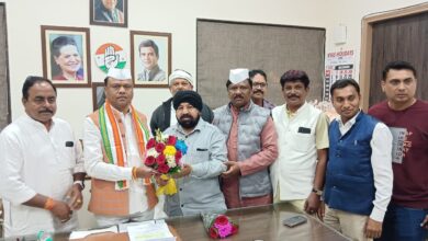 Ghar Wapsi (Homecoming): Congress is trying to bring back disgruntled leaders...! Former MIC member Jasbir Dhillon returns to the party.