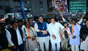 Land Guidelines: The land guideline controversy...! Congress burned Brijmohan Agarwal's letter...! They said, "This letter is just about politics."