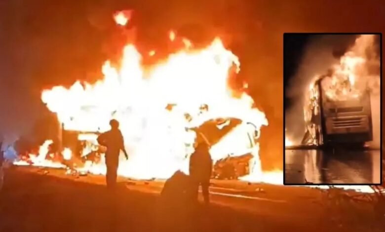 Bus Accident: Horrific road accident in Karnataka...! Bus-lorry collision followed by fire...Several people killed...Watch the VIDEO here.