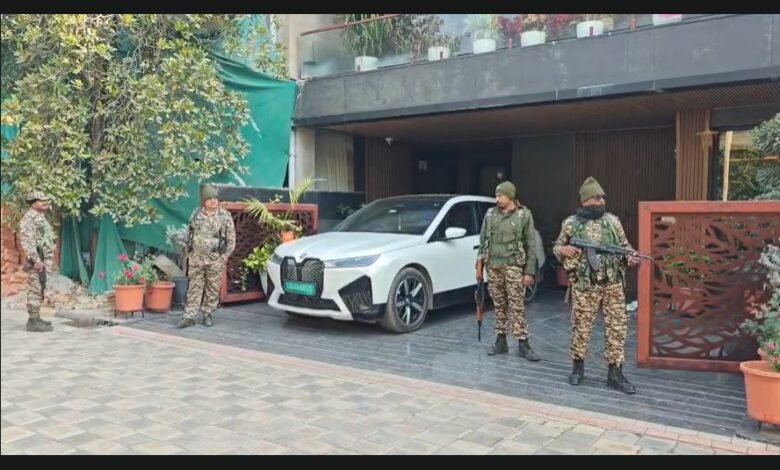 ED Action: Breaking...! Major ED action in Chhattisgarh... Raids conducted at 9 locations, including the owner of a Honda showroom... Watch the VIDEO here.