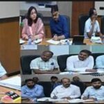 Performance Review: Chhattisgarh administration's new digital PR rule...! Officers' performance now depends on social media activity.