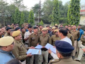 Soldiers: Anger erupts over officer's excesses! City soldiers suspend strike...if resolution isn't found within a week, then another protest will take place.