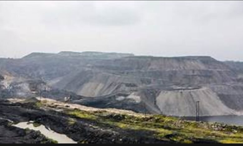 Dipka Extension Project Collector has completely banned the purchase and sale of land in five villages.