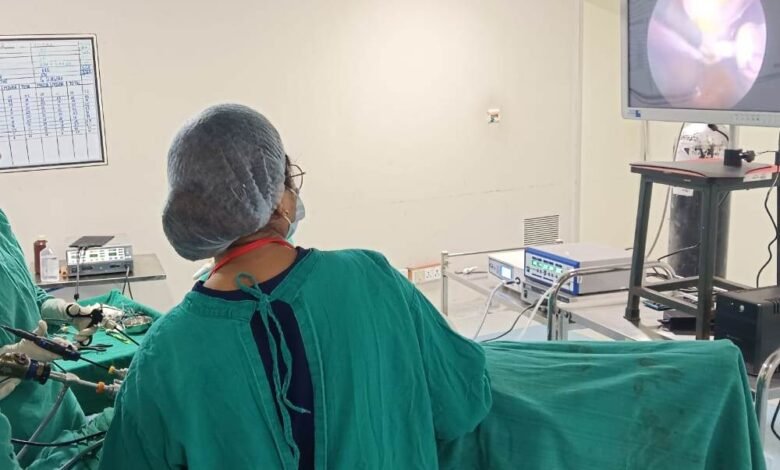 Women's Health: Successful female sterilization camp organized at Balrampur District Hospital...! 12 women underwent successful sterilization using the laparoscopic method.