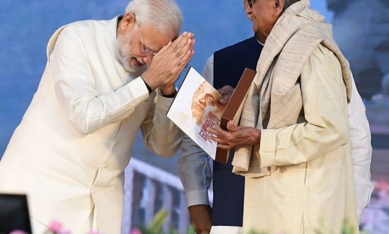 Statue of Unity: Ram Sutar, the sculptor of the Statue of Unity, passes away in his 100th year...! He gifted the nation with historical sculptures... PM Modi expresses grief.