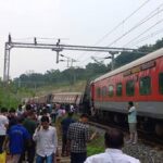 Major Train Accident: Rajdhani Express collides with a herd of elephants...5 coaches, including the engine, derailed...Several elephants killed.