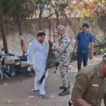 Bemetara Collectorate: Panic at Bemetara Collectorate...! A young man poured petrol on himself... Watch the VIDEO here.