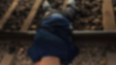 Railway Accident: Tragic accident at Durg railway station...! A railway technician was hit by a goods train... He died a painful death on the spot.