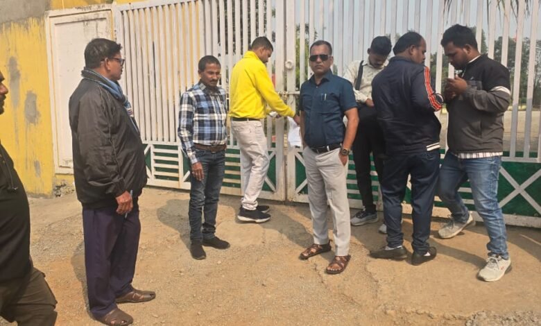 Tax Collection: Big news...! 7 commercial premises sealed... Pushp Vatika Marriage Garden owes over ₹45 lakh... See the list of other defaulters here.