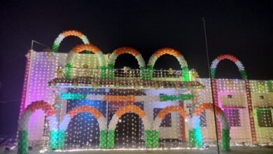 Republic Day 2026: On the eve of Republic Day, police officer Vibhav Tiwari decorated the Sarvamangala police outpost...! Watch the VIDEO here.