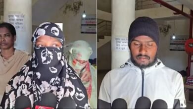 Luxury Life Scam: The innocent-looking officer's niece commits audacious crimes...! She stole 5 lakh rupees from her own home in two separate incidents... and when no one suspected her, she took an entire suitcase from her grandmother's room... Watch the video here.