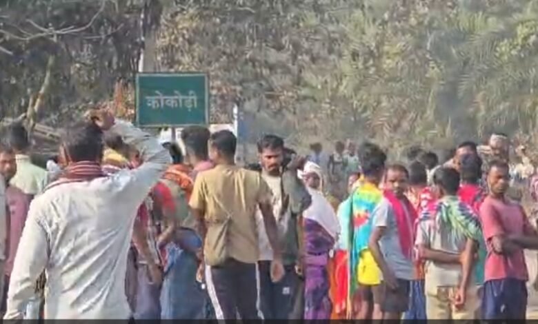 Villagers Protest: Maize plant dispute escalates in Kokodi village… vandalism again in front of police… Collector-SDM-ASP present at the spot, watch video here