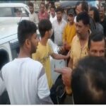 CSEB Chowki: Drunken car riders create ruckus in TP Nagar...! Auto driver assaulted