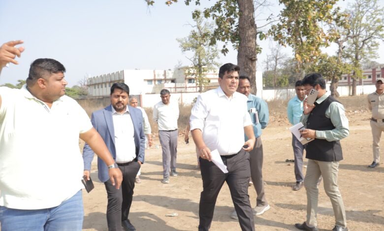 Smart City: An initiative to streamline and modernize Korba...! Collector inspects development works