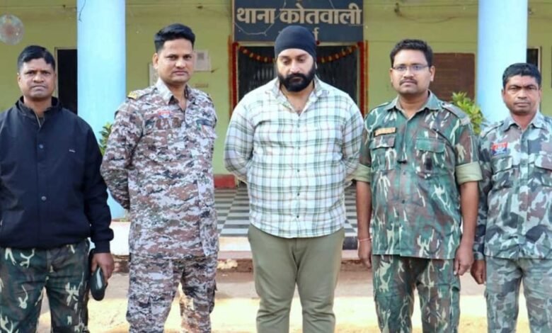 Kingdom Book: Online betting racket busted in Kawardha...! 'Betting King' Raja Sardar arrested... Investigation into transactions worth crores intensifies.