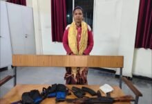 Female Naxalite Surrenders: A female Naxalite surrenders in Kanker! An AK-47 recovered from a woman carrying a reward of ₹8 lakh.