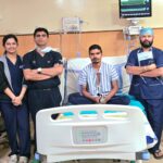 Life-Saving Surgery: A major breakthrough at Raipur Medical College Hospital! A young man's severed hand was saved... Dr. Krishnakant Sahu's team made the impossible possible.