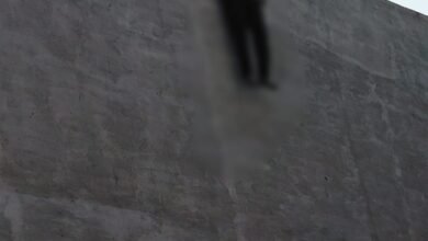 Tragic Incident: Dead body of a young man found near Ram Temple...hanged from a GI wire noose...questions raised on the commissioner system