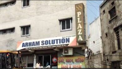 Bulldozer Action: Breaking...! The corporation's biggest bulldozer action to date... 10 luxurious shops built on government land in Lalpur demolished... Watch the video here