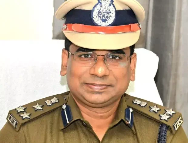 Central Deputation: IPS Santosh Singh to proceed on central deputation as DIG in the CISF.
