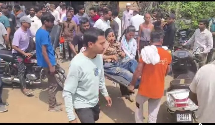 Road Accident: Major Tragedy in Katghora! Ambulance Runs Over Congress Councilor's Son and Daughter—Victims Struck by the Ambulance.