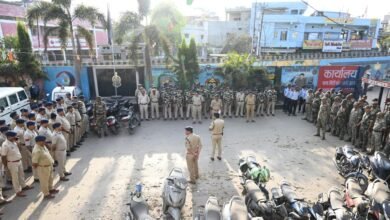 Flag March: Police tighten their grip ahead of festivals in Korba! Over 200 soldiers conduct flag marches for Holi and Ramzan Eid.