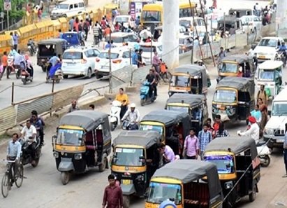 Traffic Jam Solution: You Won't Get Stuck in Jams Anymore! Preparations Underway to Provide Relief from Traffic Congestion—Police Issue Helpline Number.