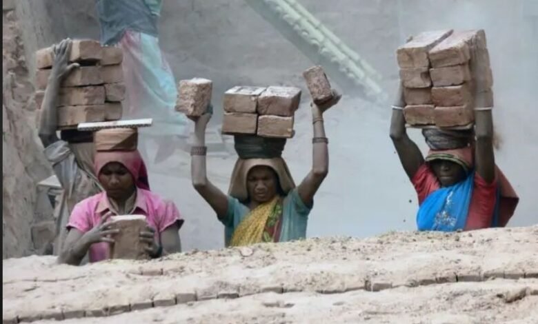 DA Hike: DA Increased for Workers in Chhattisgarh! New Wage Rates Effective from April 1... See the Full List Here.