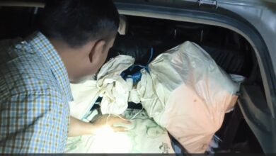 Drug Bust: Major Drug Racket Exposed in Kanker! Vehicle Flees Upon Spotting Roadblock, Crashes; Ganja Worth ₹35 Lakh Recovered from Car—Watch VIDEO Here.