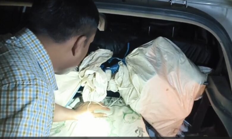 Drug Bust: Major Drug Racket Exposed in Kanker! Vehicle Flees Upon Spotting Roadblock, Crashes; Ganja Worth ₹35 Lakh Recovered from Car—Watch VIDEO Here.